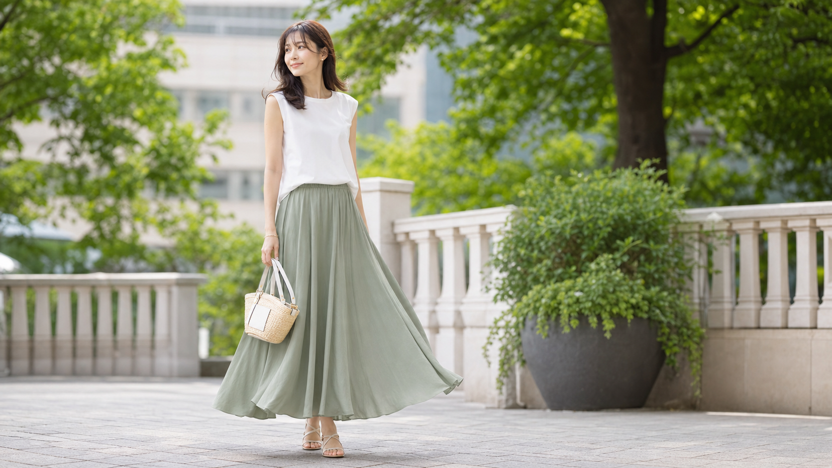 高身長女子が夏に着る揺れ感のあるロングスカートコーデ